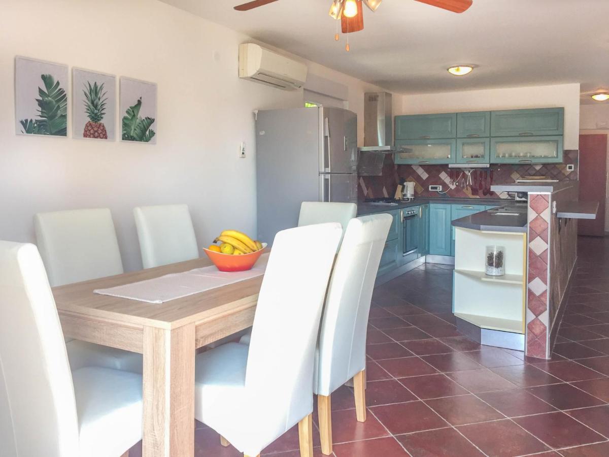Elysium Apartment Пула Екстериор снимка